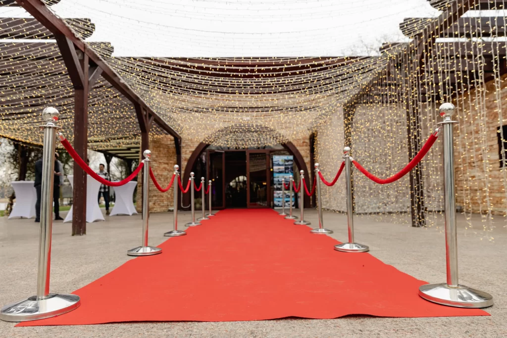 intrare phoenix cernica