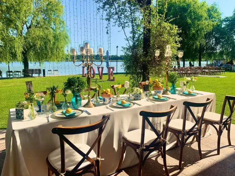 petrecere in aer liber cernica