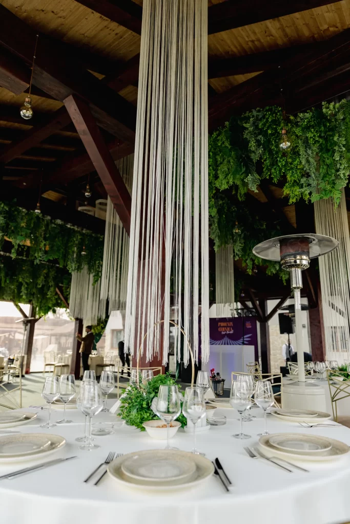 phoenix cernica evenimente mici